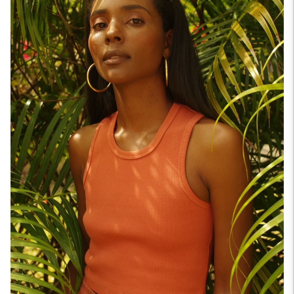 Sleeveless Orange Ribbed Top